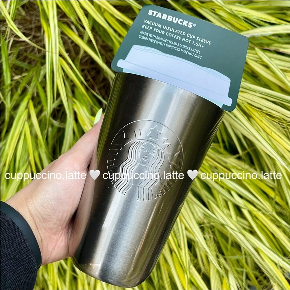 ✨NWT✨Starbucks 2024 Silver Stainless Steel Hot Cup Drink Sleeve for Grande Drink